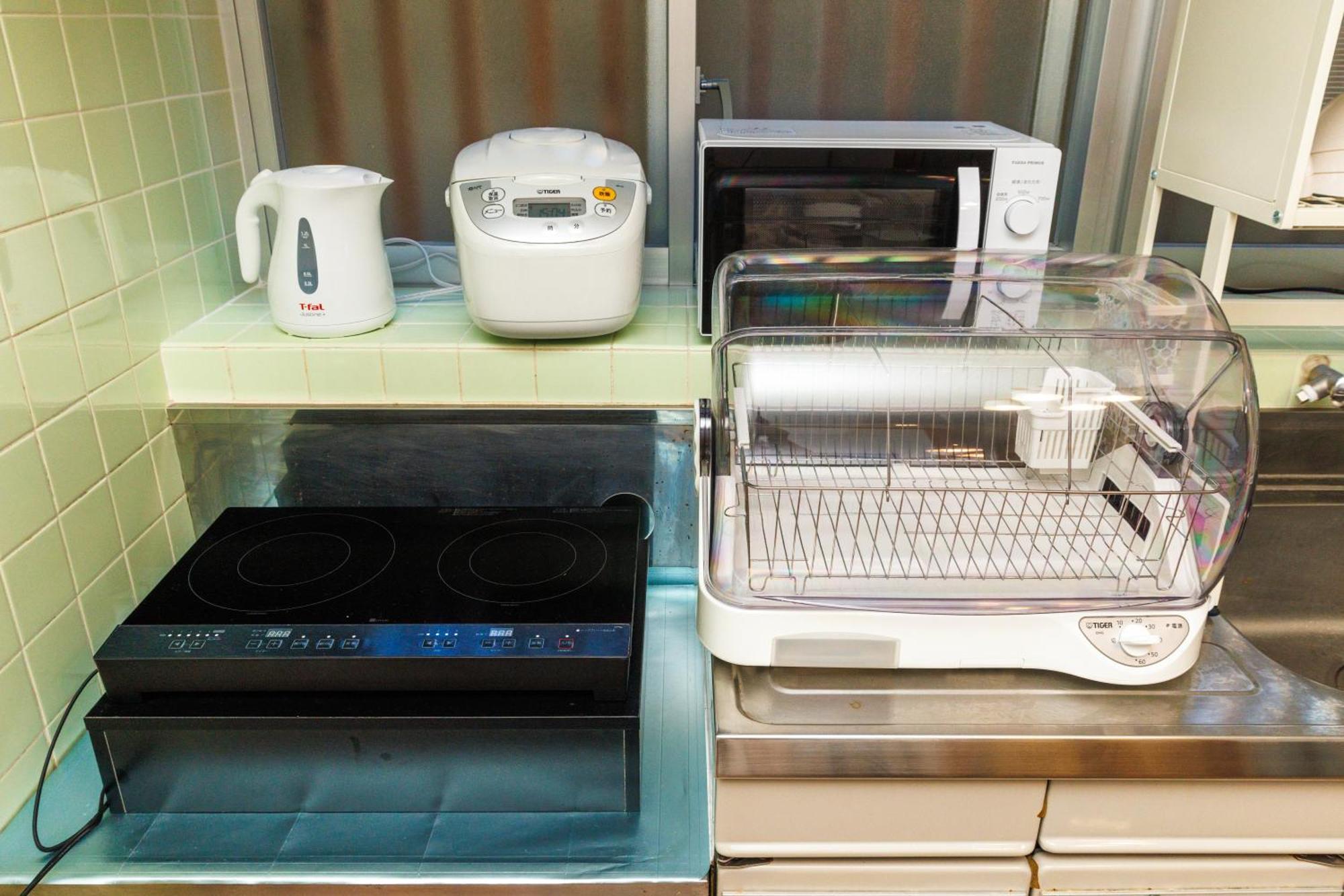 新規オープン サウナ Bbq ジャグジー付き 最大7名 無料駐車場4台 ビーチまで車で5分 Sky House Vila Uruma Exterior foto